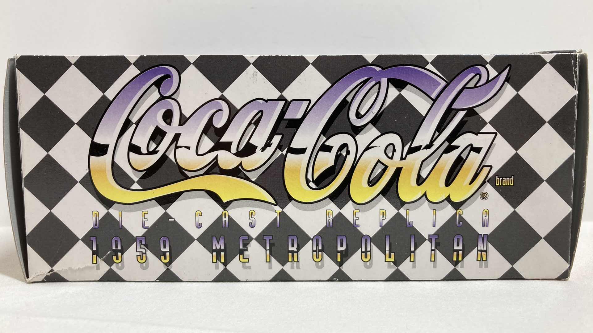 Photo 5 of COCA-COLA 1959 METROPOLITAN DIE CAST REPLICA CAR