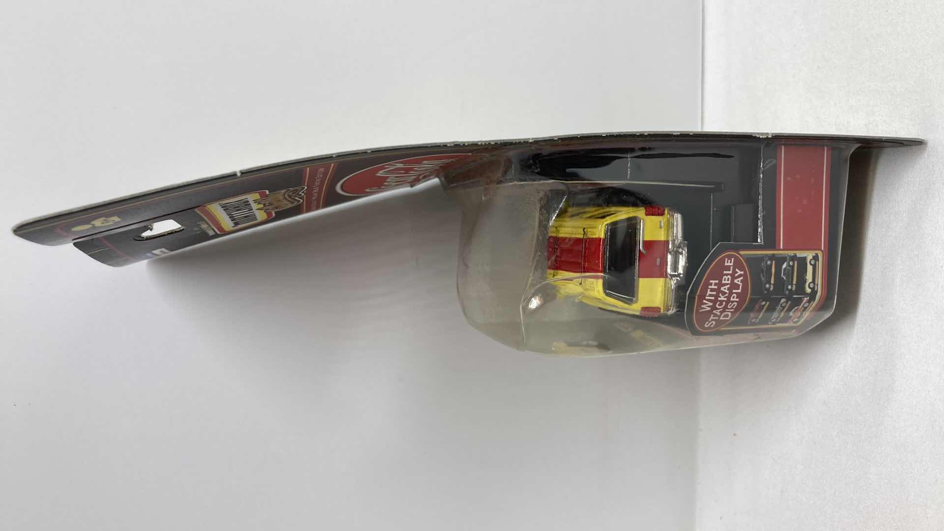 Photo 1 of MATCHBOX COLLECTIBLES COCA-COLA 1998 FORD EXPEDITION SUV