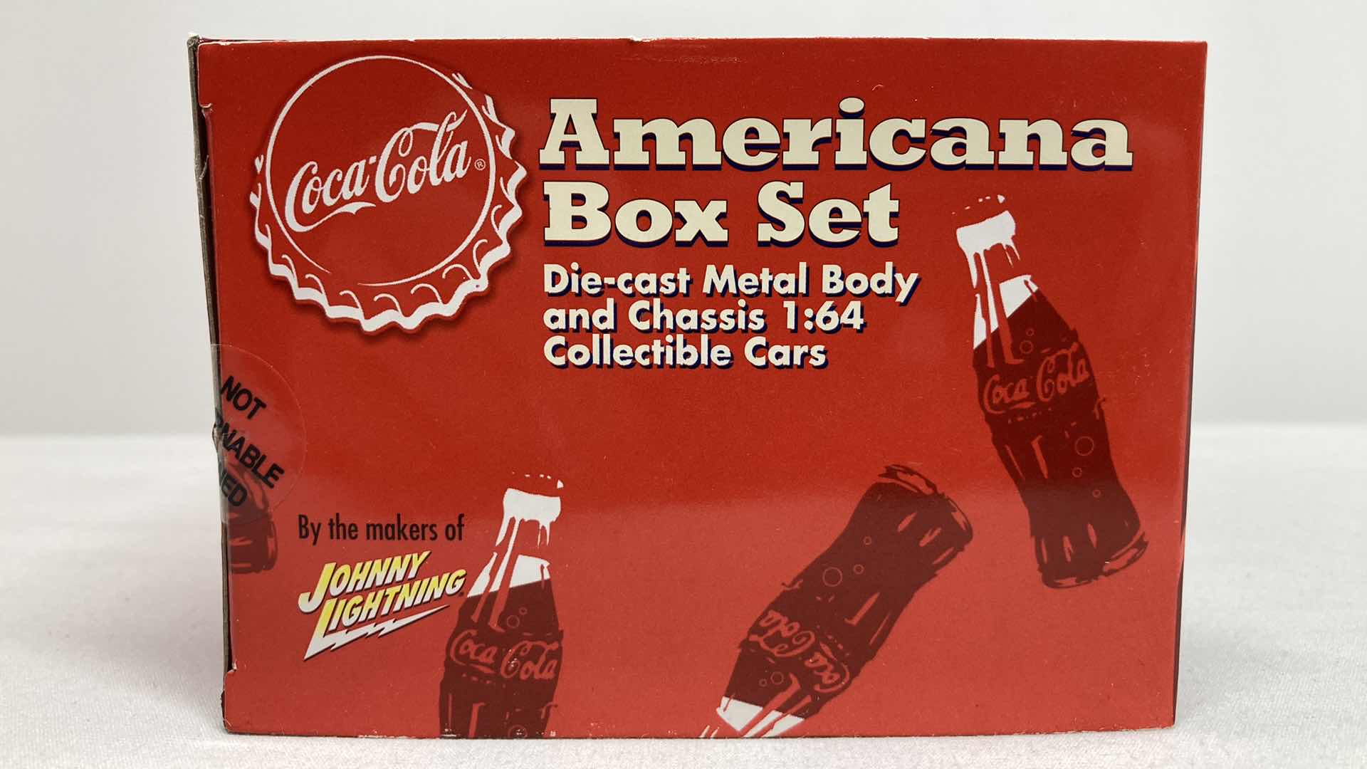 Photo 3 of COCA-COLA AMERICANA CAR BOX SET