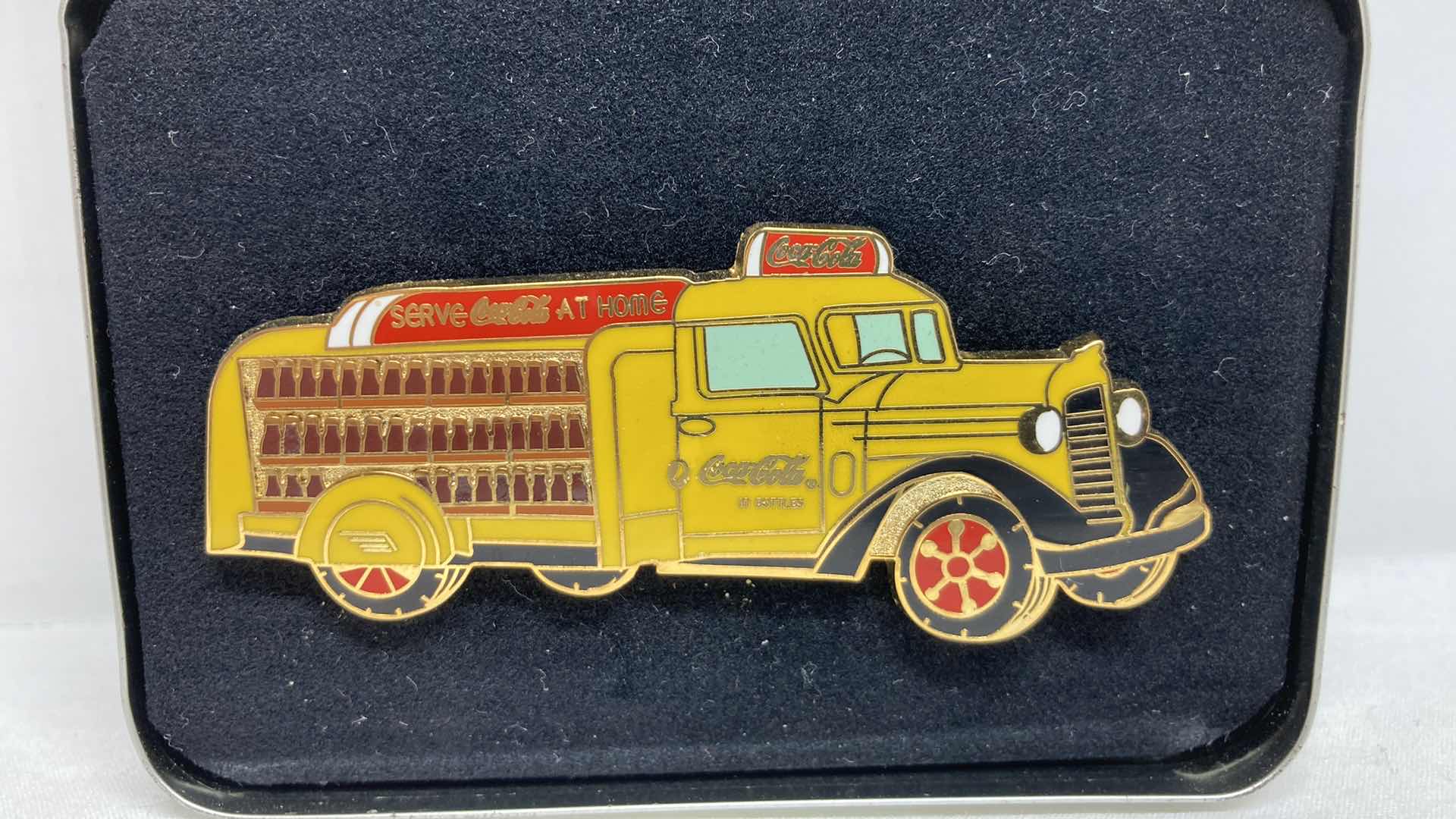 Photo 1 of COCA-COLA 1920-1949 ROUTE TRUCK COLLECTION PIN