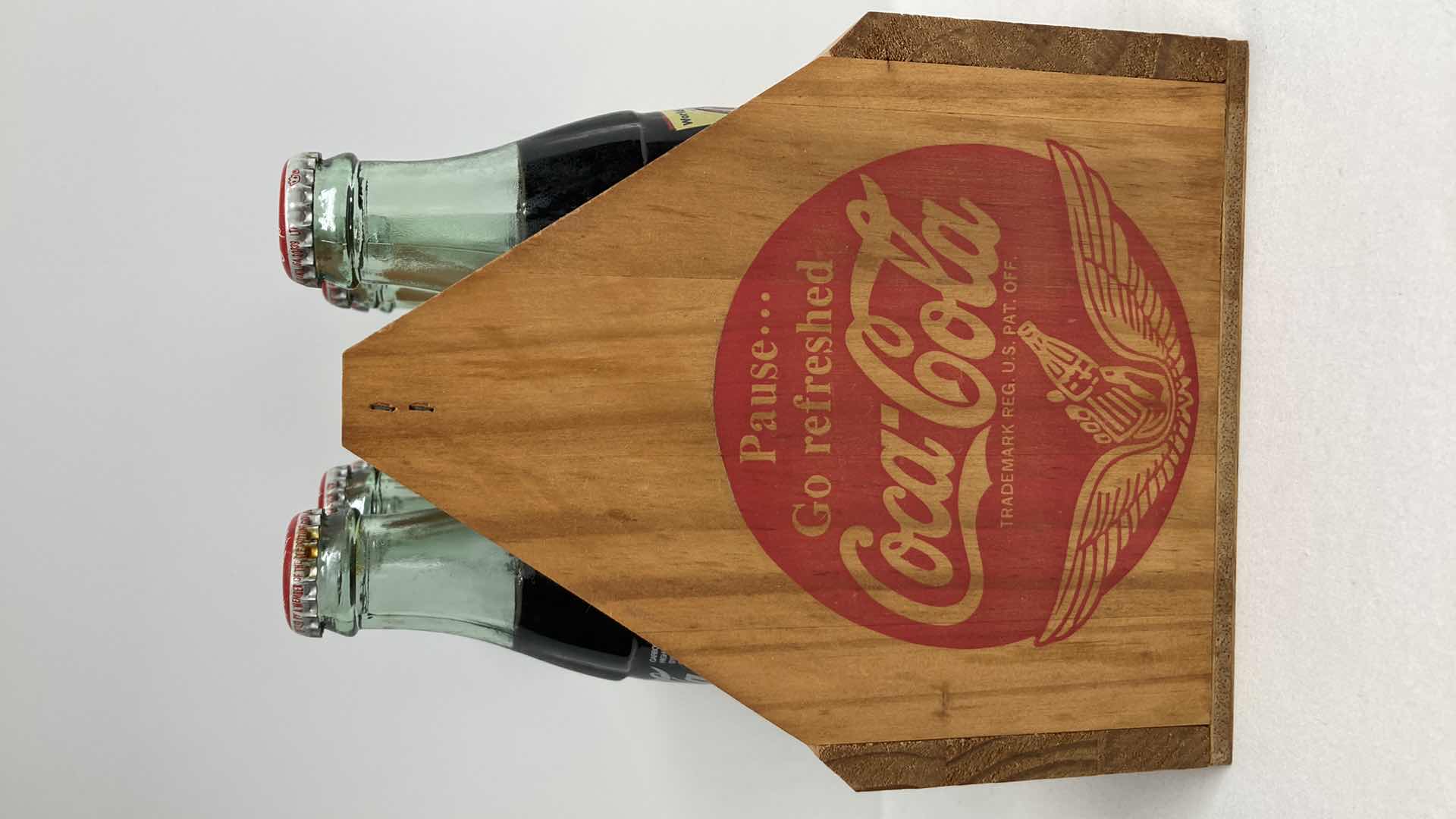 Photo 3 of COCA-COLA WORLD COCA-COLA LAS VEGAS GLASS SEALED BOTTLES (6) W WOOD CARRIER