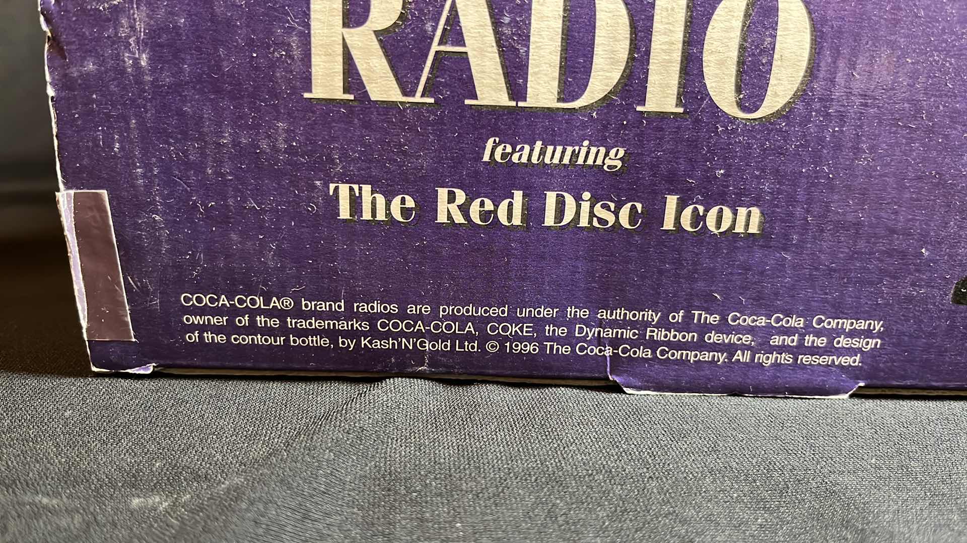 Photo 1 of COCA-COLA AM/FM RADIO FEATURING THE RED DISC ICON W WOOD BASE, 1934 ANTIQUE LOOK (1996)