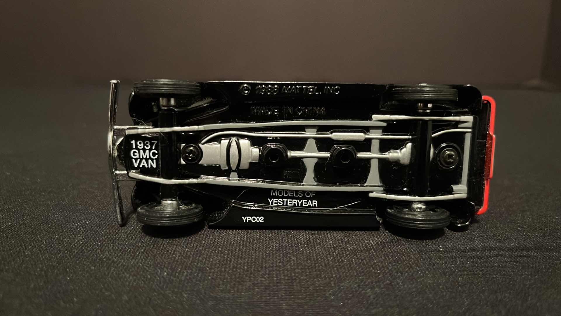 Photo 1 of COCA-COLA MATCHBOX COLLECTIBLES MODELS OF YESTERYEAR 1937 GMC VAN, W COA, 1995 (MODEL YPC02-M)