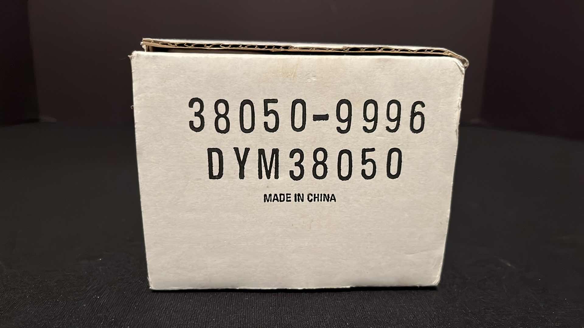 Photo 1 of COCA-COLA MATCHBOX COLLECTIBLES DINKY 1939 PETERBILT TRACTOR TRAILER, W COA, 1995 (MODEL DYM38050)