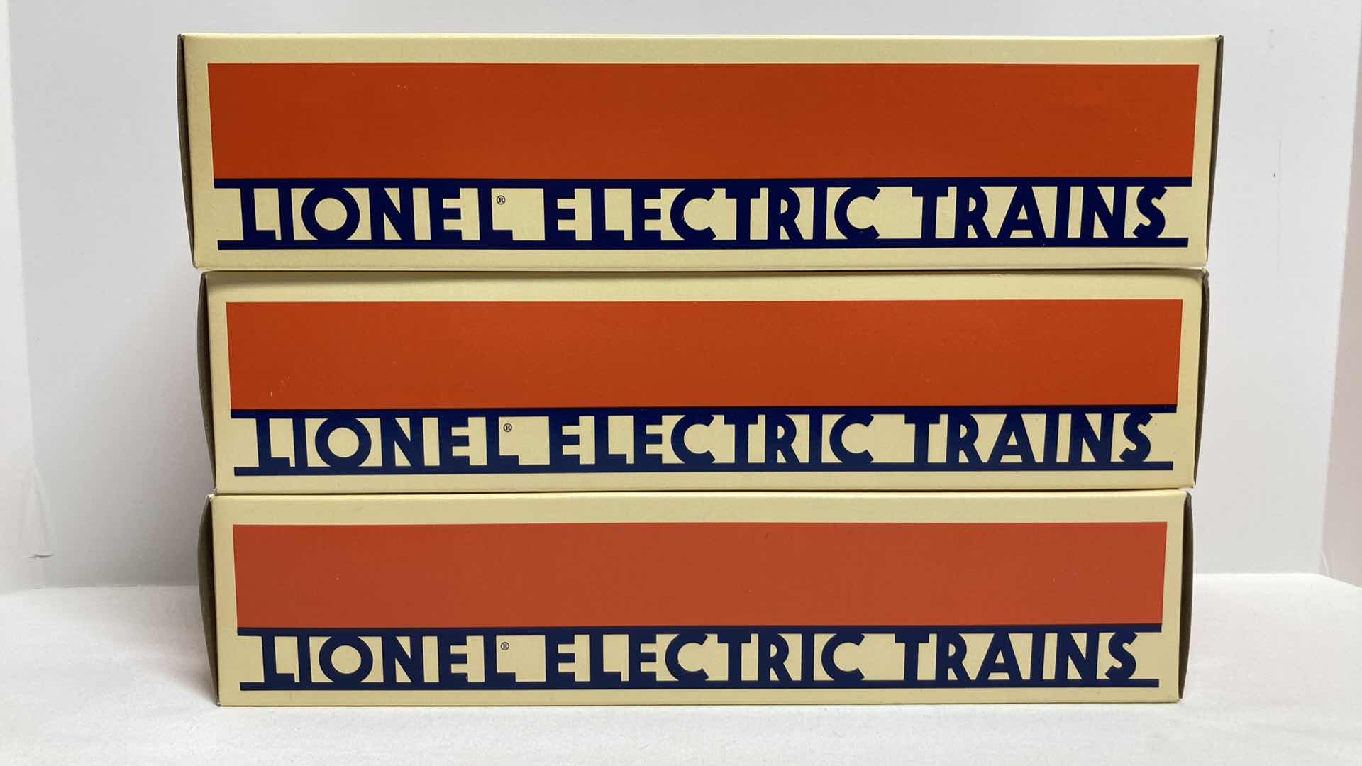 Photo 5 of LIONEL ELECTRIC TRAINS 6464 BOXCAR SERIES EDITION 1 6-19247 BOXSET