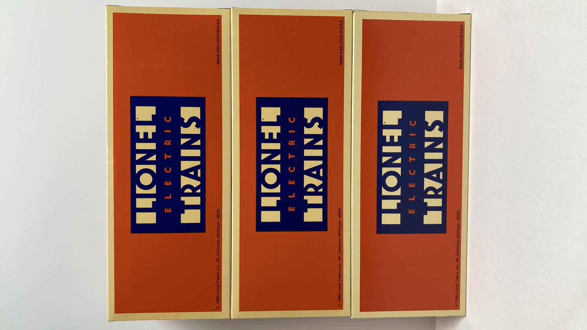 Photo 3 of LIONEL ELECTRIC TRAINS 6464 BOXCAR SERIES 3 6-19266 BOXSET