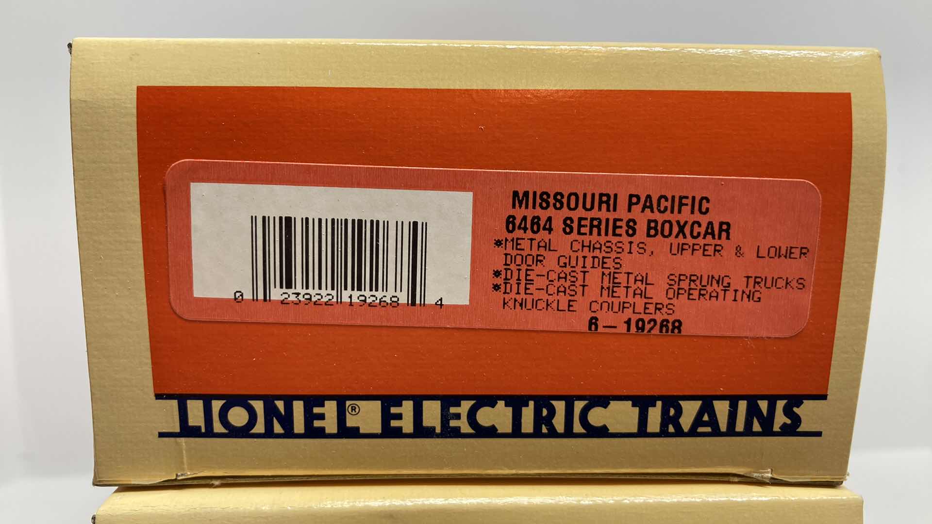 Photo 7 of LIONEL ELECTRIC TRAINS 6464 BOXCAR SERIES 3 6-19266 BOXSET