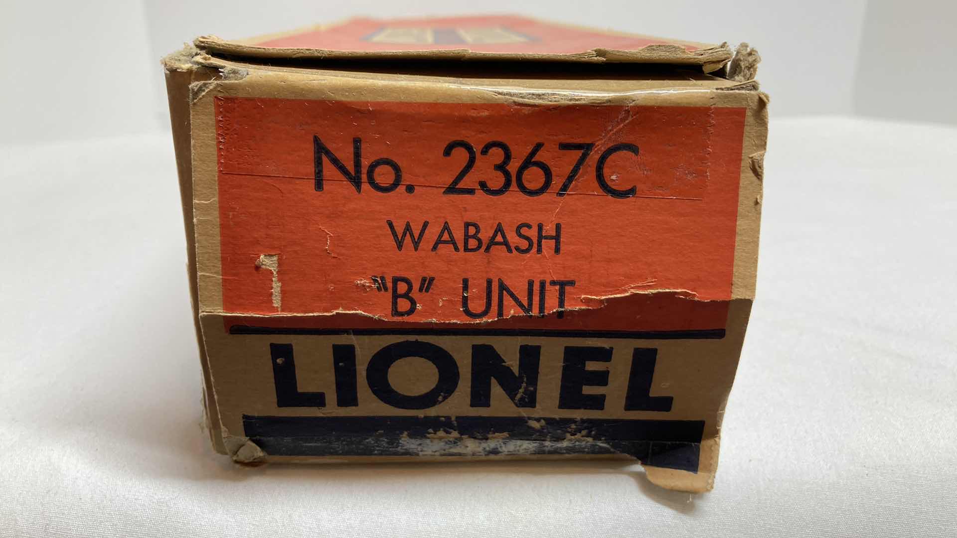 Photo 1 of LIONEL ELECTRIC TRAINS WABASH B UNIT NO.2367C TRAIN CAR