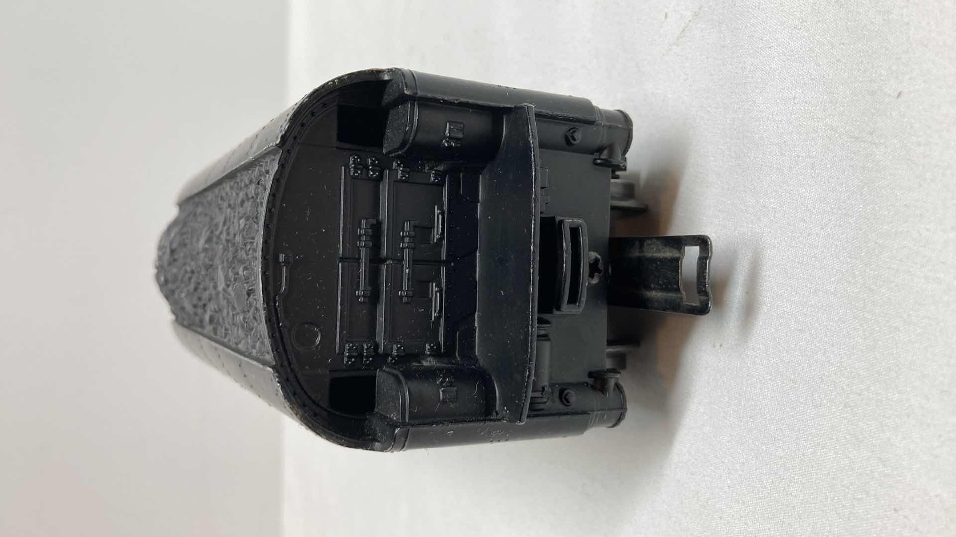 Photo 4 of LIONEL ELECTRIC TRAINS TENDER 2671W