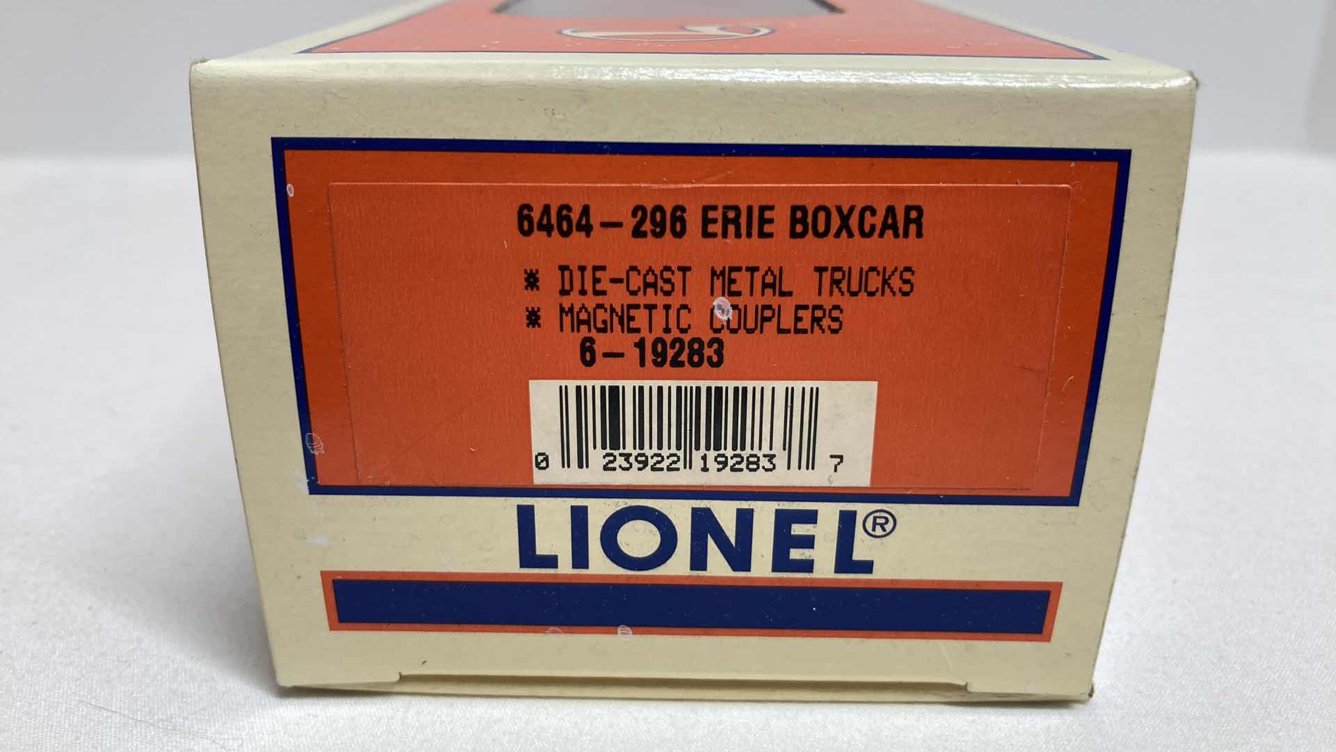 Photo 1 of LIONEL ELECTRIC TRAINS ERIE 6464-296