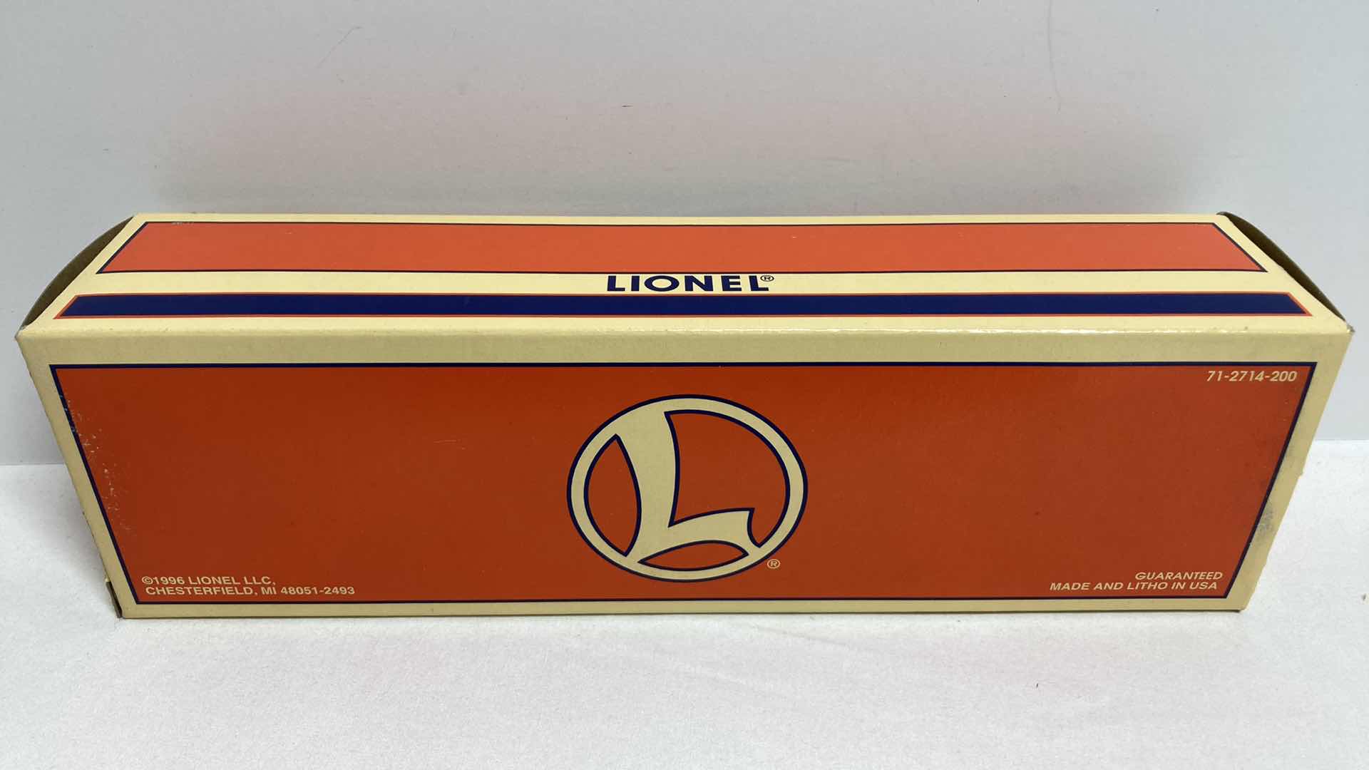 Photo 1 of LIONEL ELECTRIC TRAINS TOYFAIR 1998 6-19956 BOX CAR