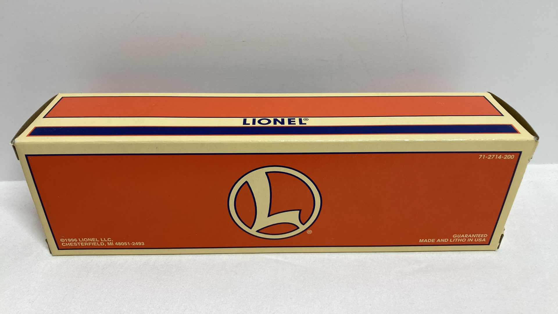 Photo 1 of LIONEL ELECTRIC TRAINS TOYFAIR 1998 6-19956 BOX CAR