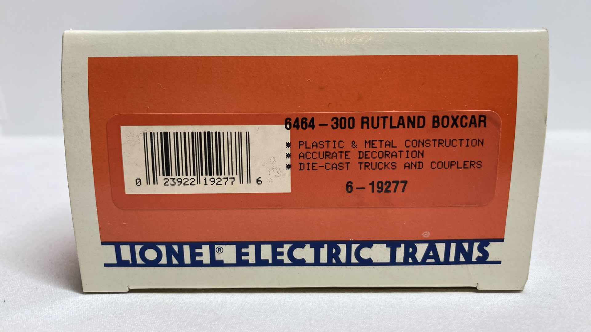 Photo 1 of LIONEL ELECTRIC TRAINS 6464-300 RUTLAND 6-19277 BOX CAR