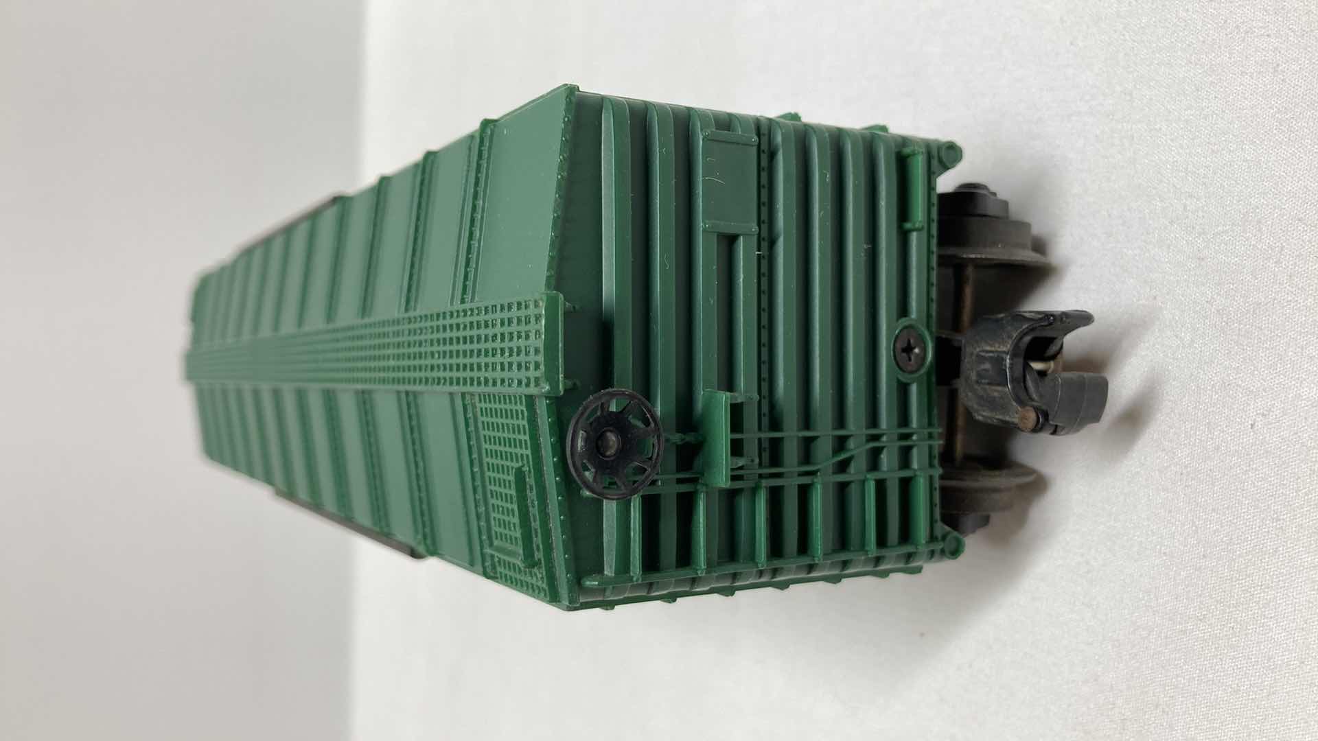 Photo 1 of LIONEL ELECTRIC TRAINS ROCK ISLAND CAR 6464-900