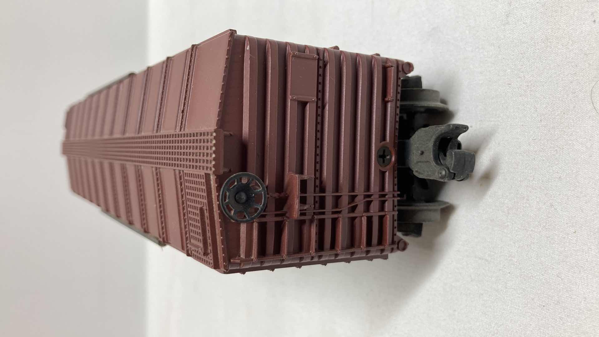 Photo 1 of LIONEL ELECTRIC TRAINS MINNEAPOLIS & ST. LOUIS CAR 6464-50