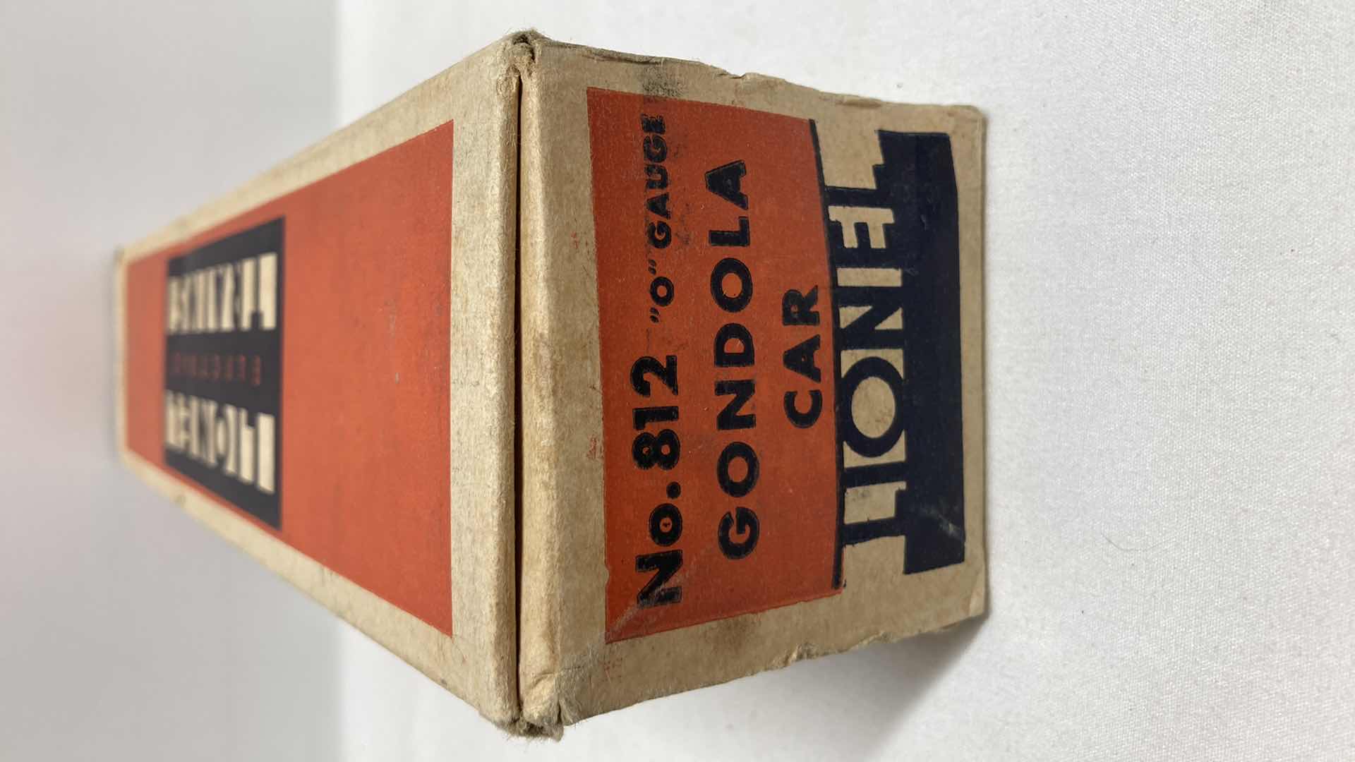 Photo 1 of LIONEL ELECTRIC TRAINS O GAUGE GONDOLA CAR 812