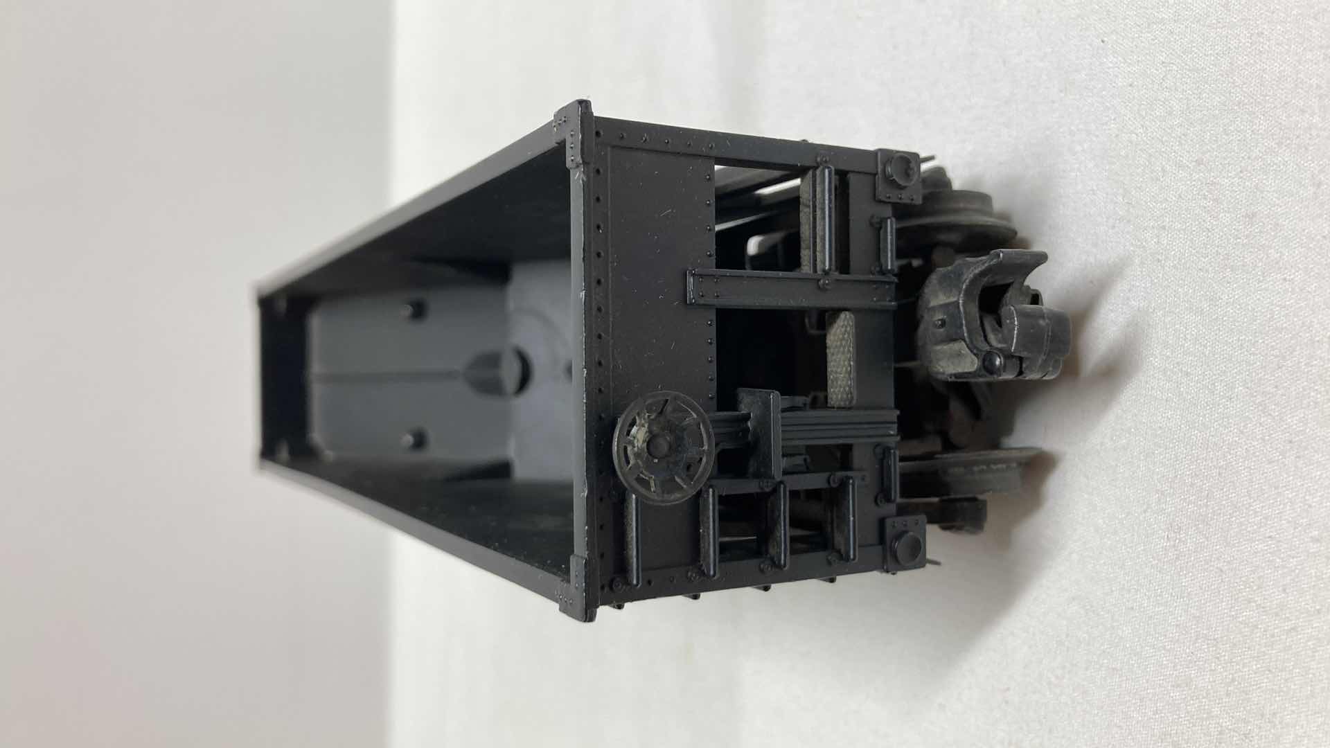 Photo 1 of LIONEL ELECTRIC TRAINS HOOPER CAR 6456