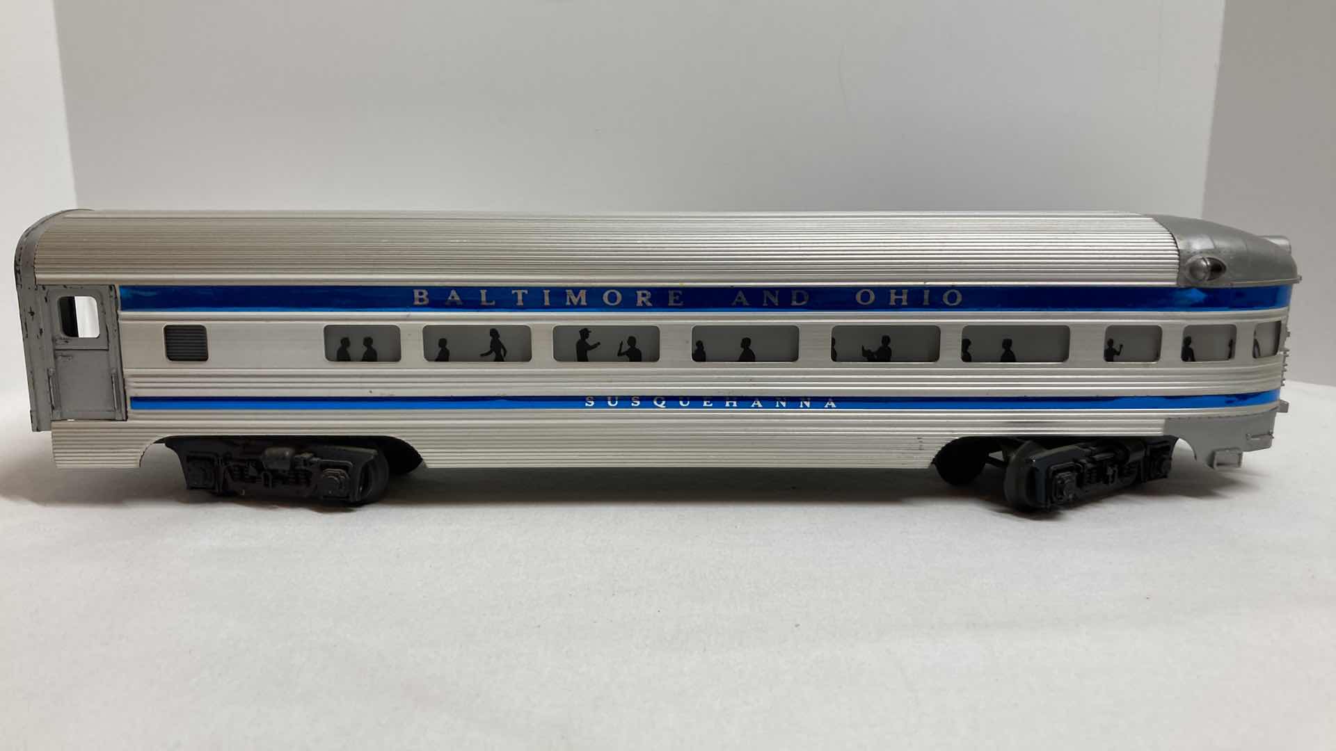 Photo 1 of GOLDEN MEMORIES ELECTRIC TRAINS O LUXURY LINER B&O CAR