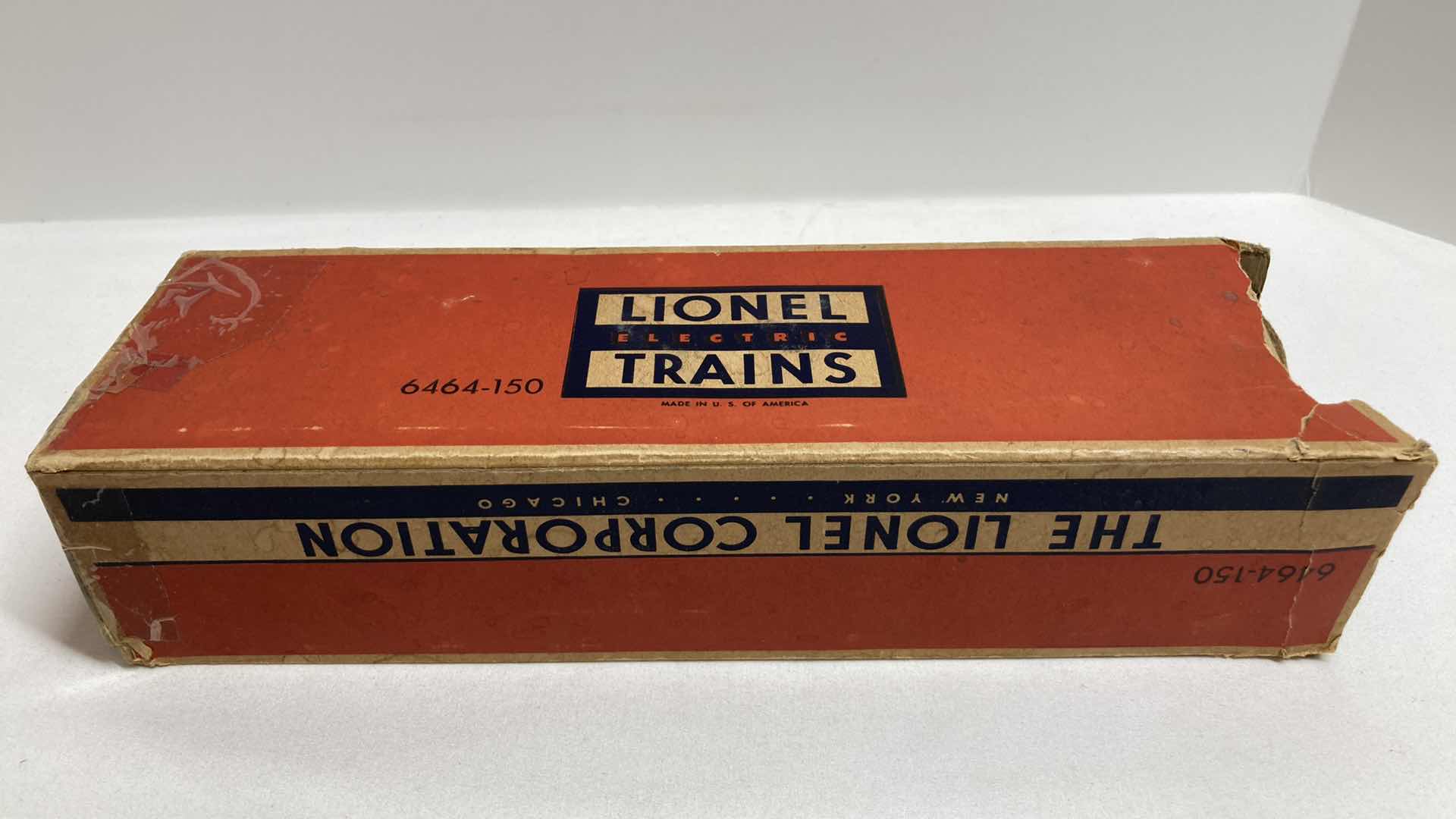 Photo 1 of LIONEL ELECTRIC TRAINS MISSOURI PACIFIC BOX CAR 6464-150