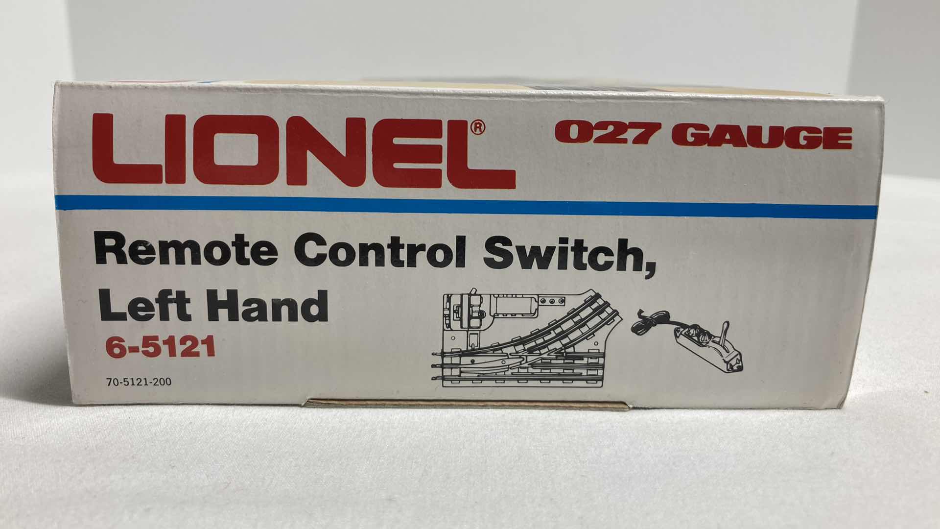 Photo 1 of LIONEL O GAUGE LEFT HAND REMOTE CONTROL 6-5121