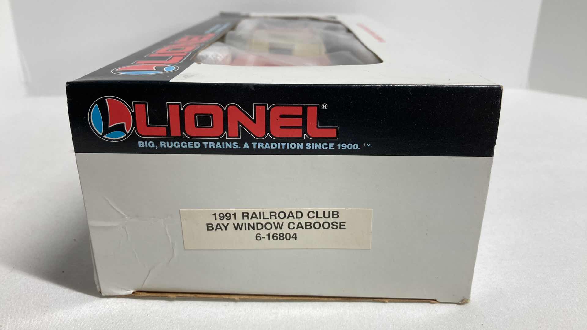 Photo 1 of LIONEL 1991 RAILROAD CLUB BAY WINDOW CABOOSE CAR 6-16804