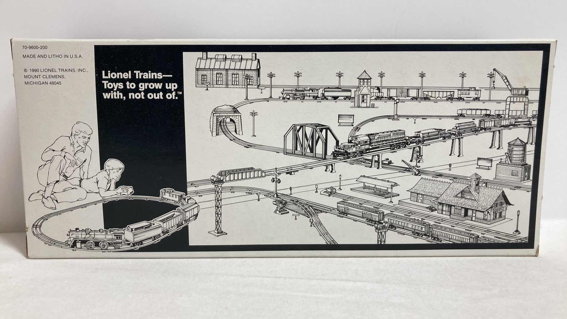 View 6 of LIONEL RAILROAD CLUB SEARCH LIGHT CAR 6-16803