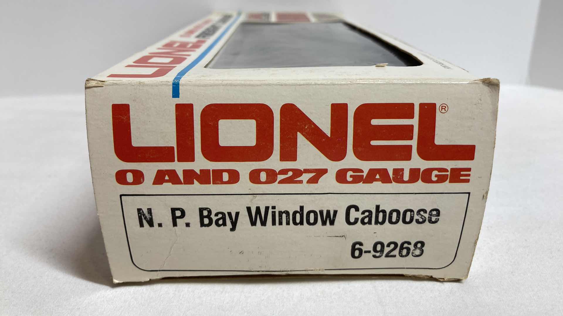 Photo 1 of LIONEL NP BAY WINDOW CABOOSE CAR 6-9268