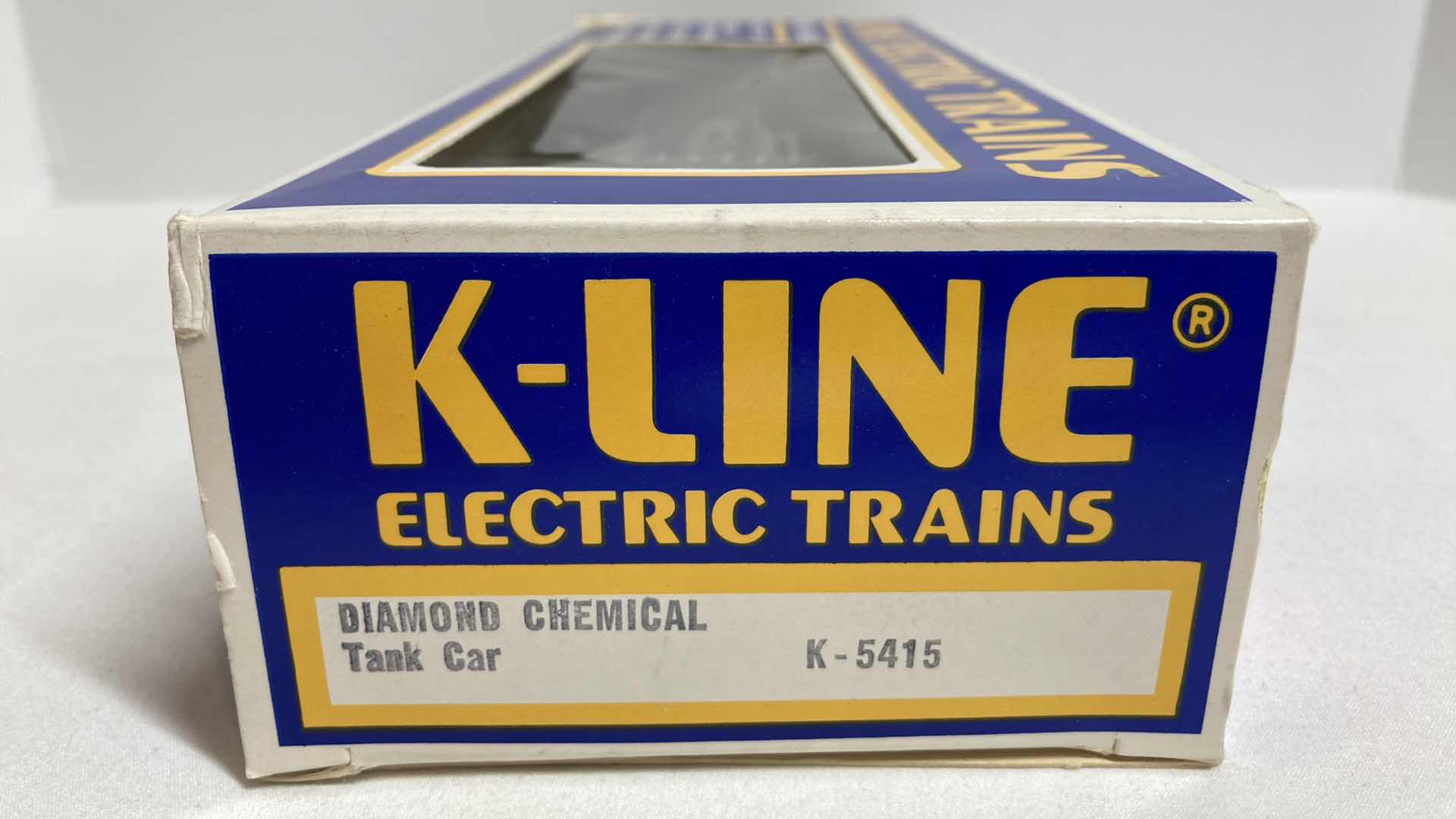 Photo 1 of K LINE ELECTRIC TRAINS DIAMOND CHEMICAL TANK CAR K-5415