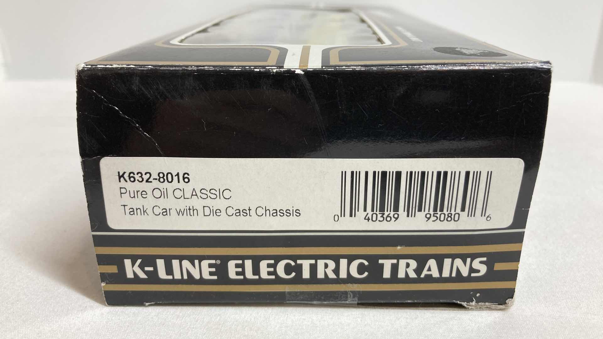 Photo 1 of K LINE ELECTRIC TRAINS PURE OIL CLASSIC TANK CAR W DIE CAST CHASSIS K632-8016