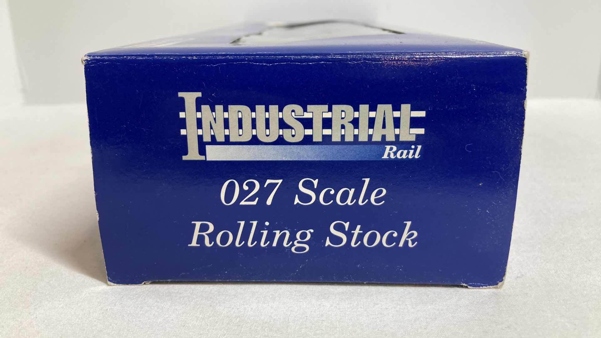 Photo 1 of INDUSTRIAL RAIL UNION PACIFIC TANK CAR CAR IDM 6004 027