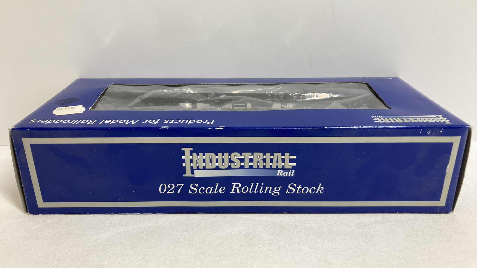 Photo 1 of INDUSTRIAL RAIL UNION PACIFIC TANK CAR CAR IDM 6004 027