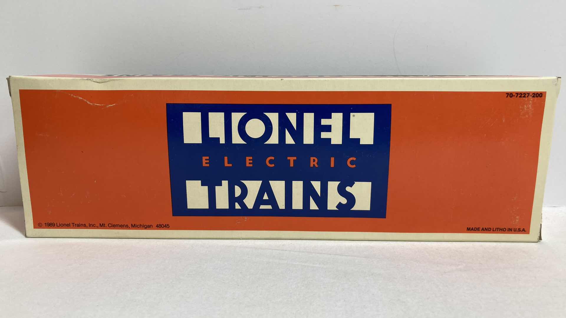 Photo 1 of LIONEL ELECTRIC TRAINS ADOLPHUS OBSERVATION CAR 6-19038
