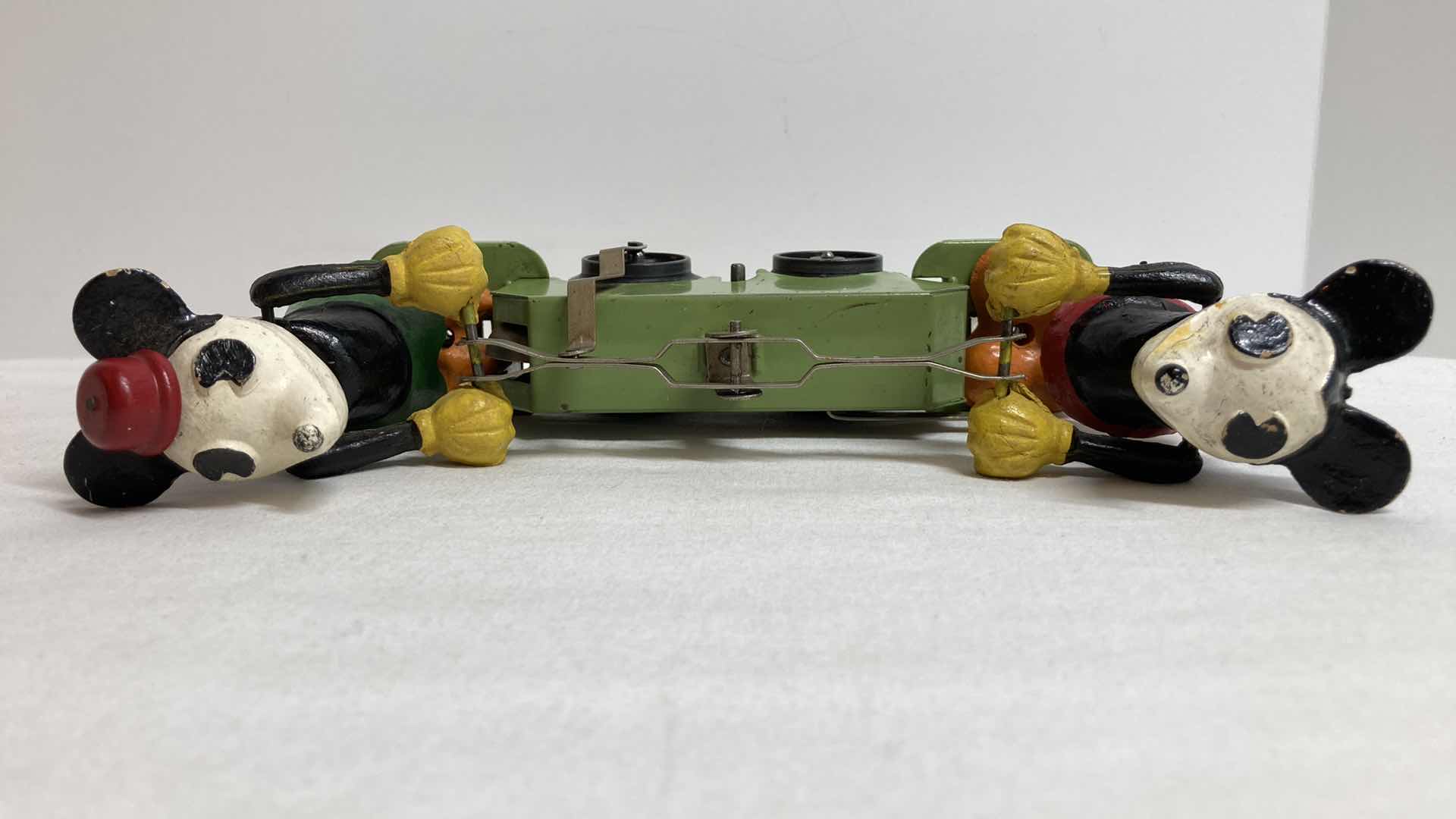 Photo 1 of LIONEL MICKEY MOUSE WALT DISNEY HAND CAR 1100