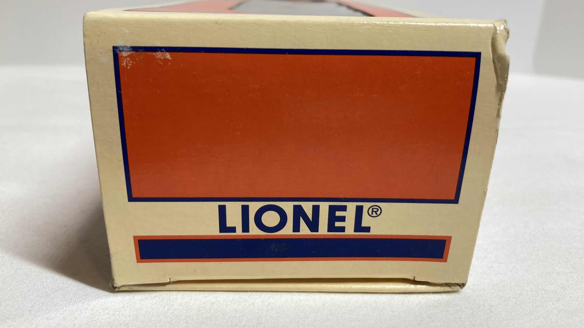 Photo 1 of LIONEL 296 ERIE BOX CAR 6-19283