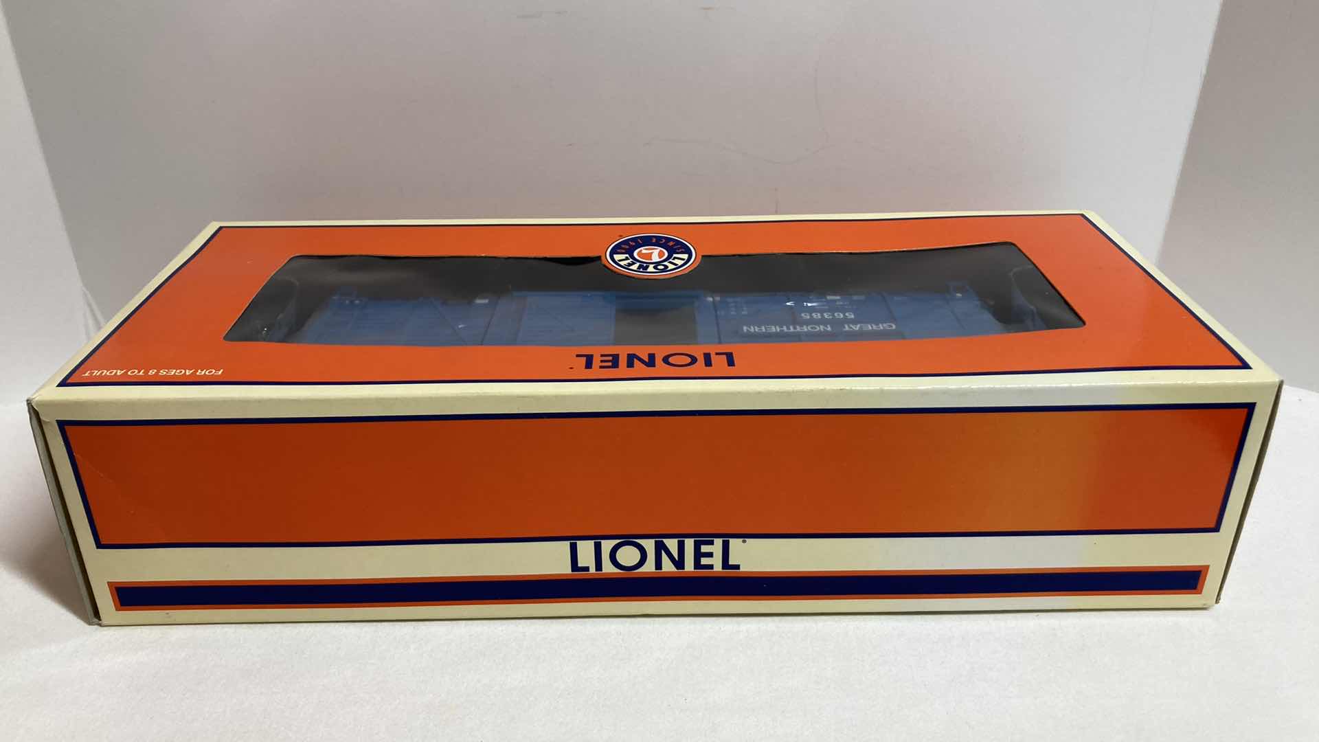 View 4 of LIONEL PACIFIC GREAT NORTHERN 40 TON STOCK CAR 6-17710