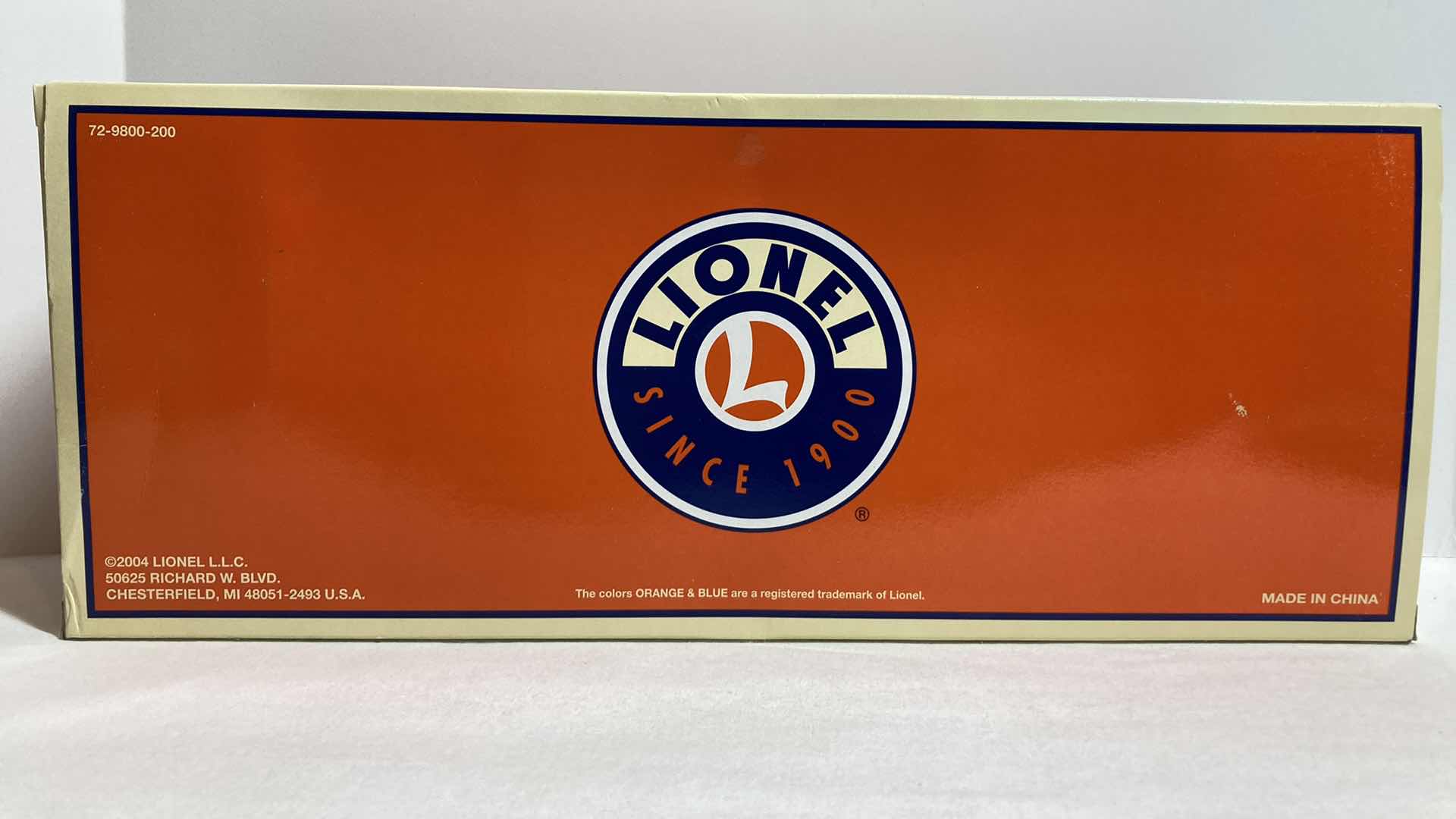 View 6 of LIONEL PACIFIC GREAT NORTHERN 40 TON STOCK CAR 6-17710