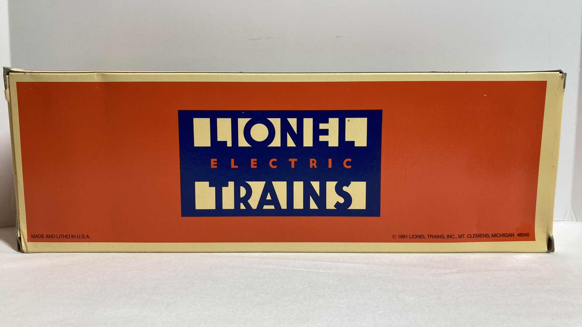 Photo 1 of LIONEL ELECTRIC TRAINS PENNSYLVANIA DOUBLE DOOR BOX CAR 6-17216