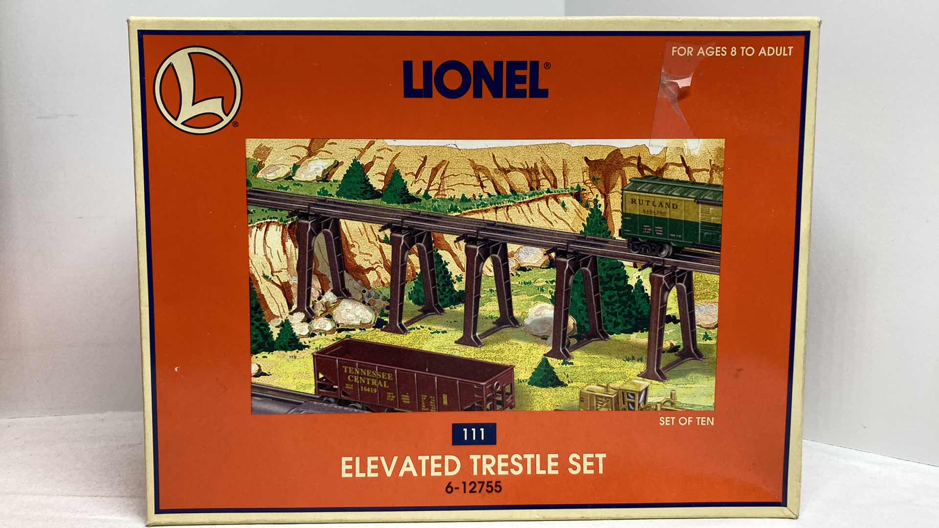 Photo 1 of LIONEL ELEVATED TRESTLE SET 6-12755 (2) & CLASSIC BILLBOARD SET 6-12949