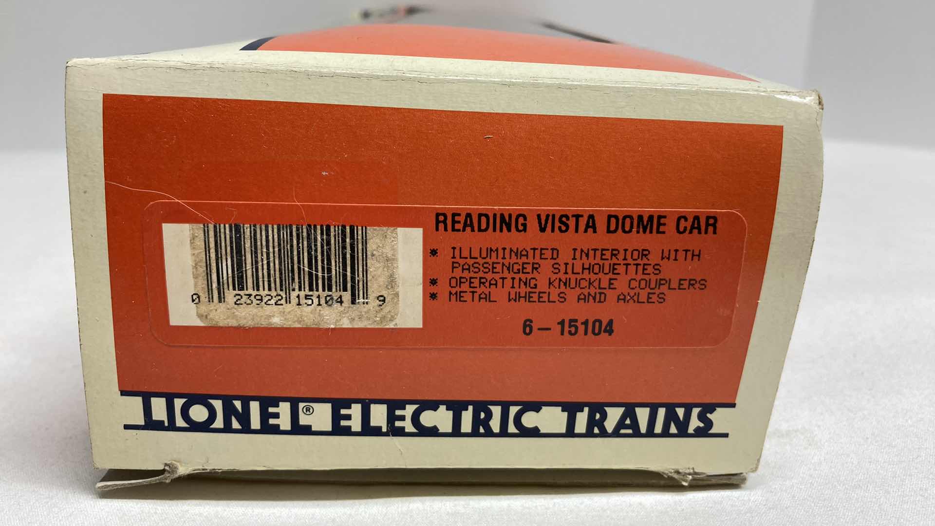 Photo 1 of LIONEL ELECTRIC TRAINS READING VISTA DOME CAR 6-15104