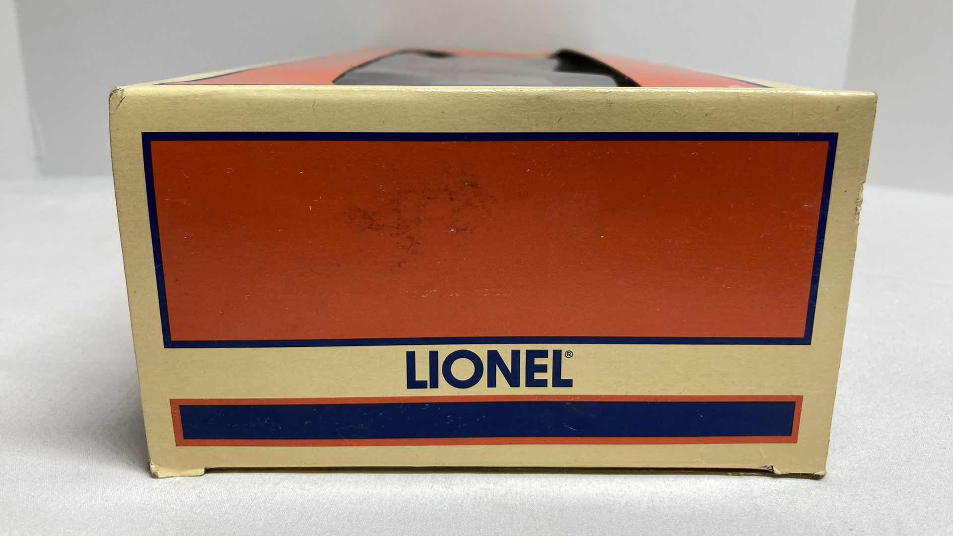 Photo 1 of LIONEL FC W/ CADILLAC CAR 6-36067