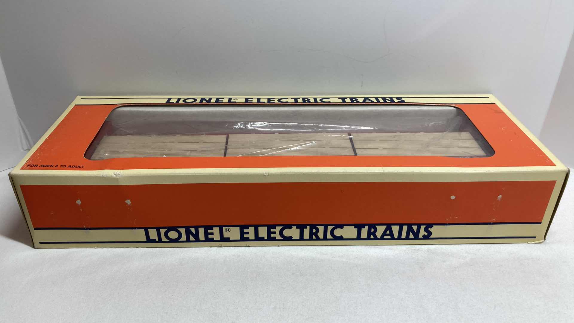Photo 1 of LIONEL ELECTRIC TRAINS CSXT CENTER I-BEAM FLAT CAR 6-16381