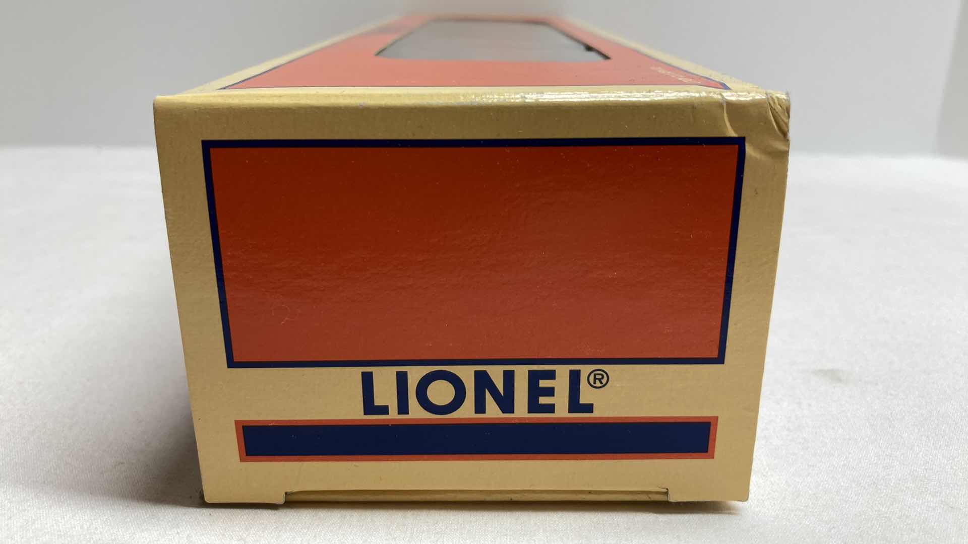 Photo 1 of LIONEL GREAT NORTHERN 6464 BOX CAR 6-29210