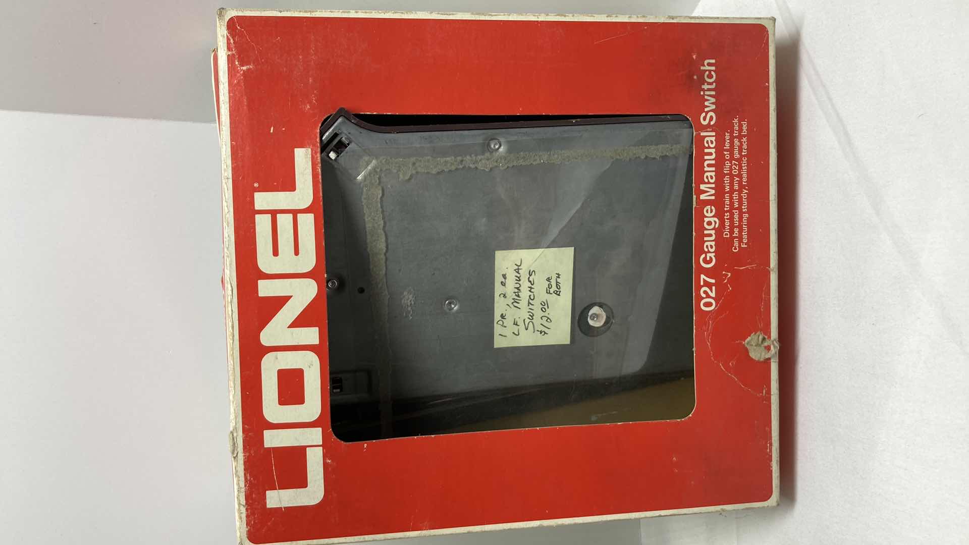 Photo 1 of LIONEL O27 GAUGE LEFT & RIGHT MANUAL SWITCHES (3)