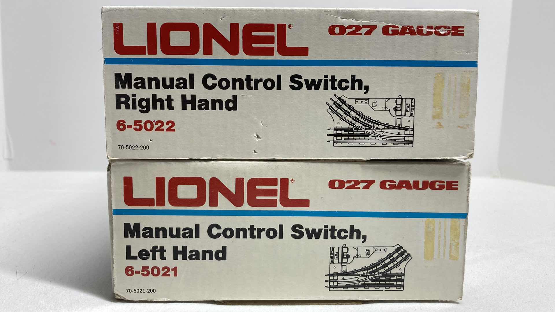 Photo 1 of LIONEL O27 GAUGE RIGHT HAND 6-5022 & LEFT HAND 6-5021 MANUAL CONTROL SWITCHES