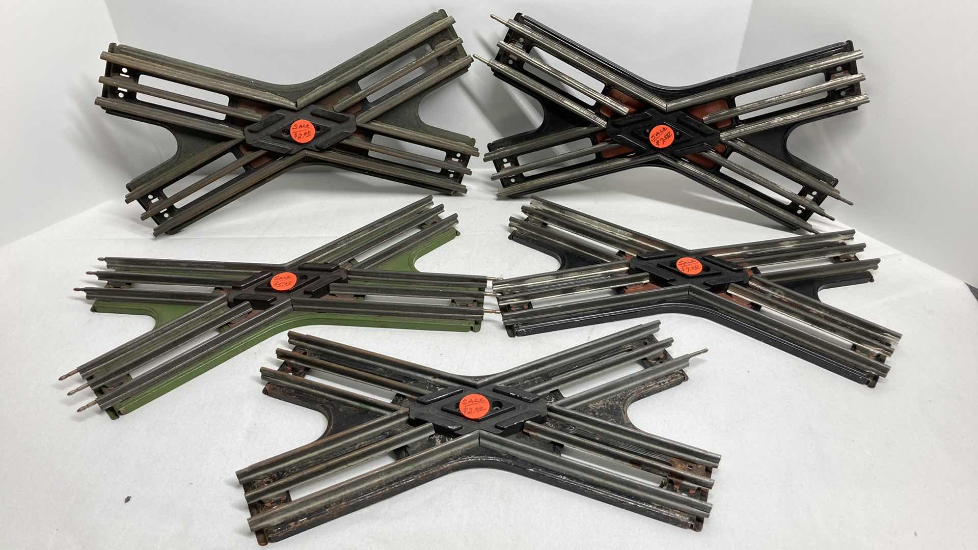 Photo 1 of LIONEL CROSSOVER TRACKS (23)