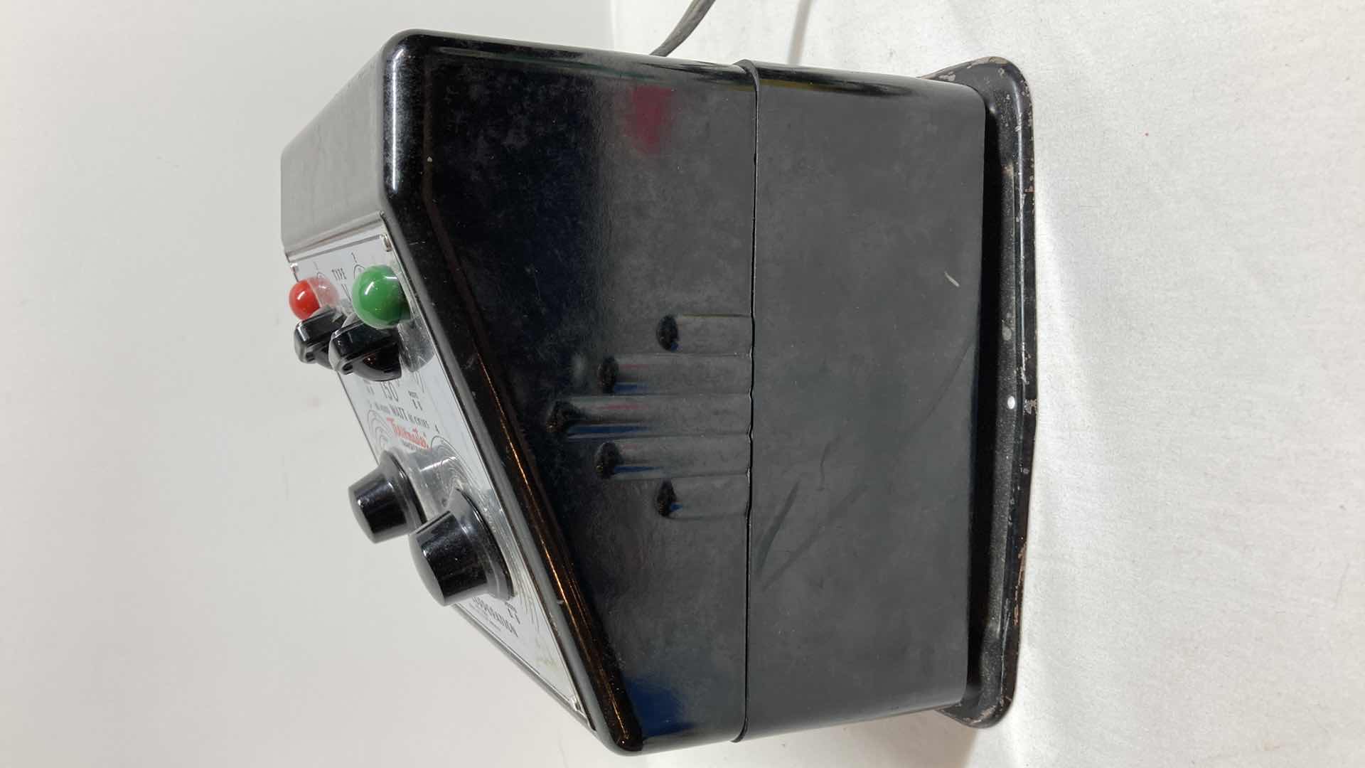 Photo 1 of LIONEL TRAIN MASTER 150 WATT TRANSFORMER TYPE V