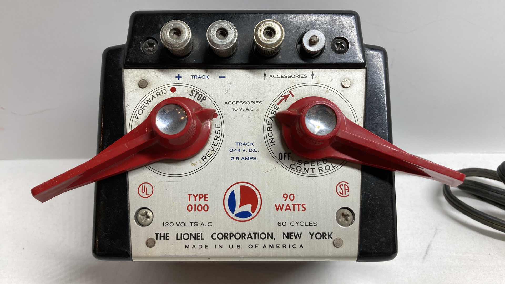 Photo 1 of LIONEL 90 WATT MULTI VOLT POWER PACK TOY TRANSFORMER TYPE 0100