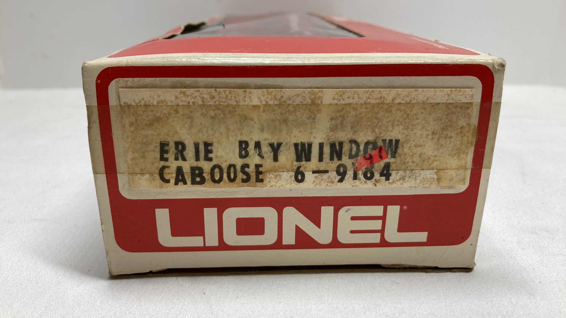 Photo 1 of LIONEL ERIE BAY WINDOW CABOOSE CAR 6-9184