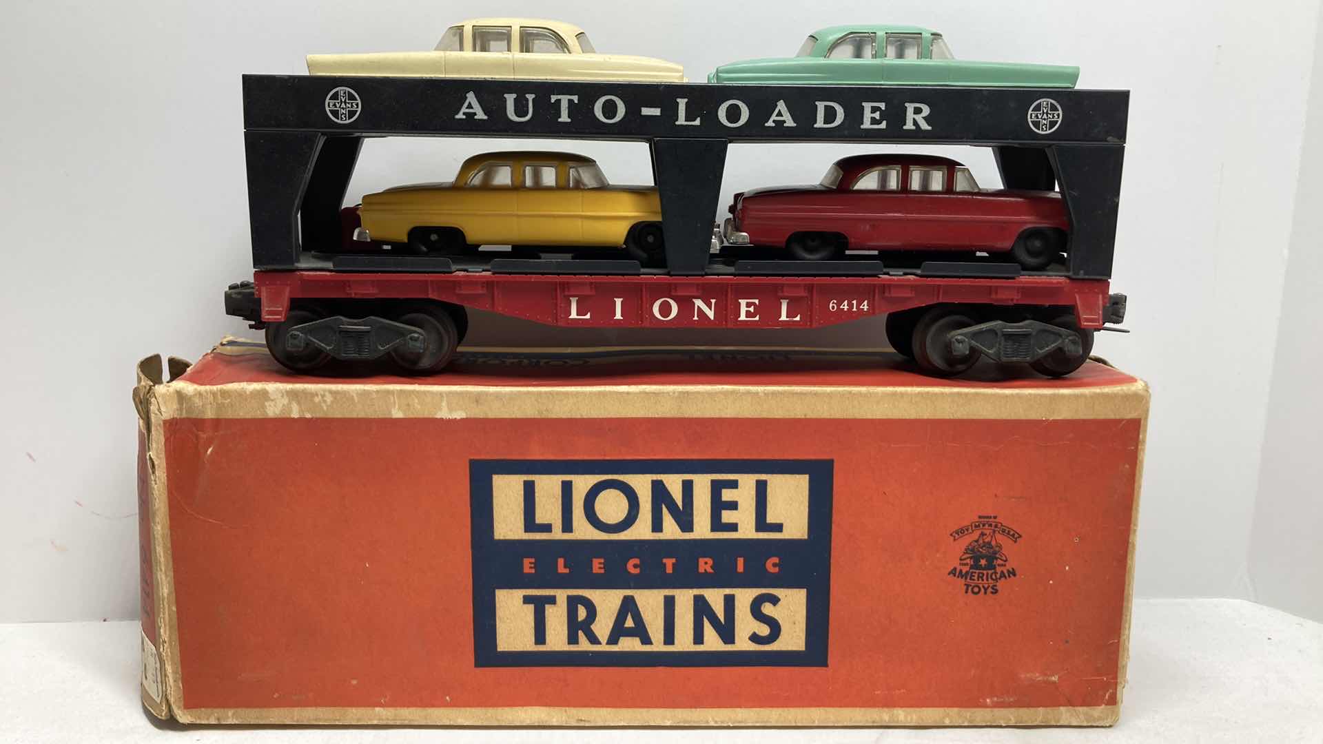 Photo 1 of LIONEL ELECTRIC TRAINS AUTOMOBILE CAR 6414-11