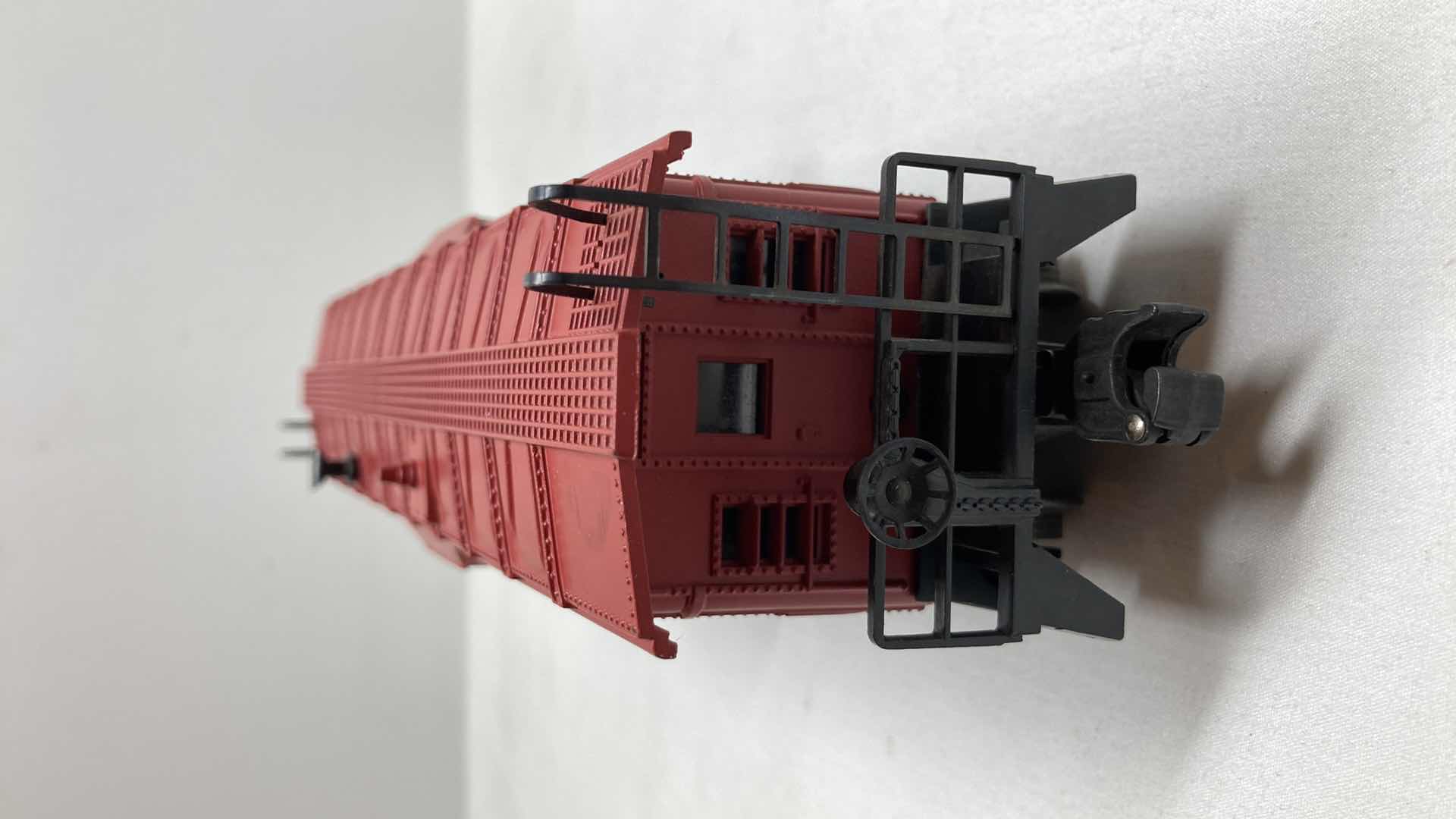 Photo 1 of LIONEL ELECTRIC TRAINS CABOOSE CAR 6517-23